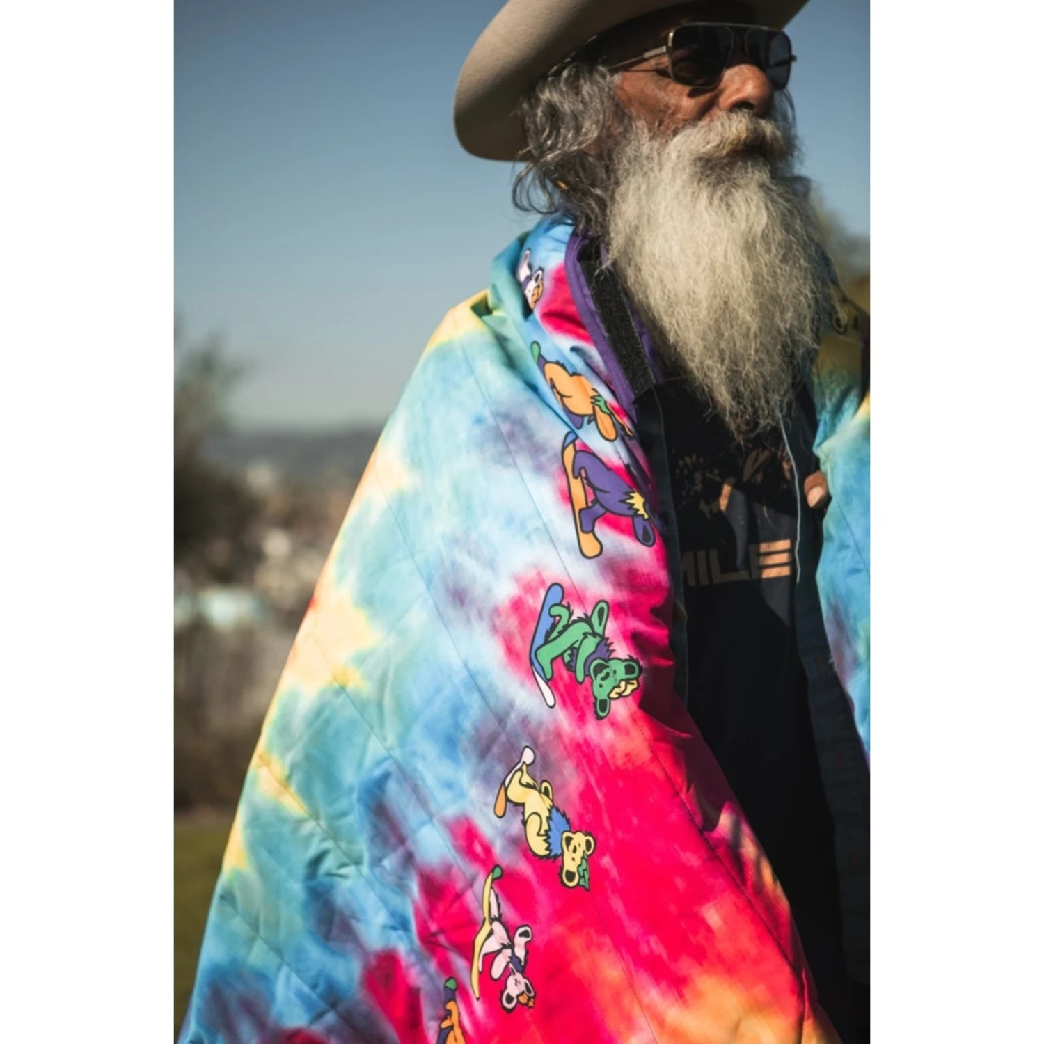 686 X Grateful Dead Waterproof Hooded Puffer Blanket - Image 7